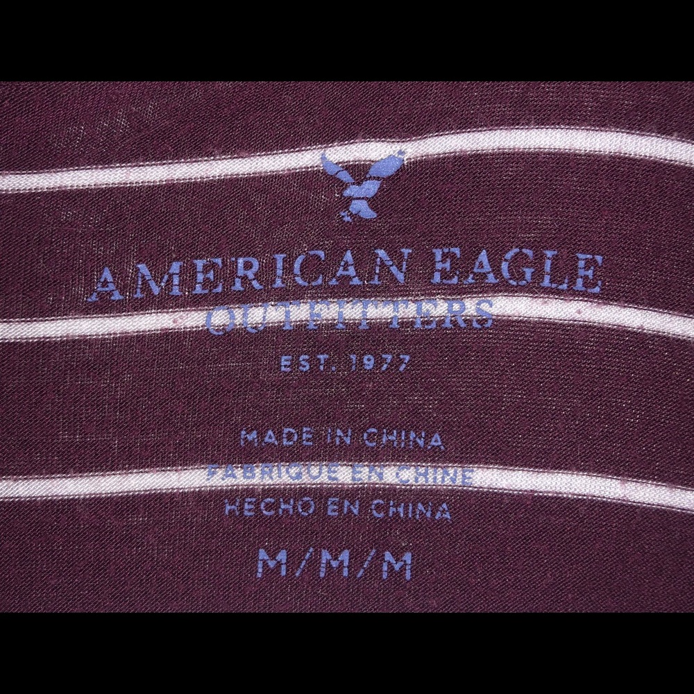 Burgundy and white scoop neck t-shirt - Picture 3 of 3